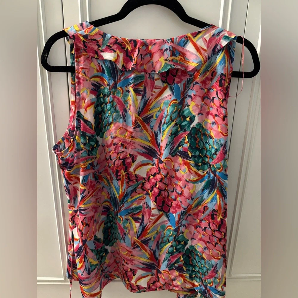 Violet & Claire Pineapple wrap tank - Picture 5 of 5